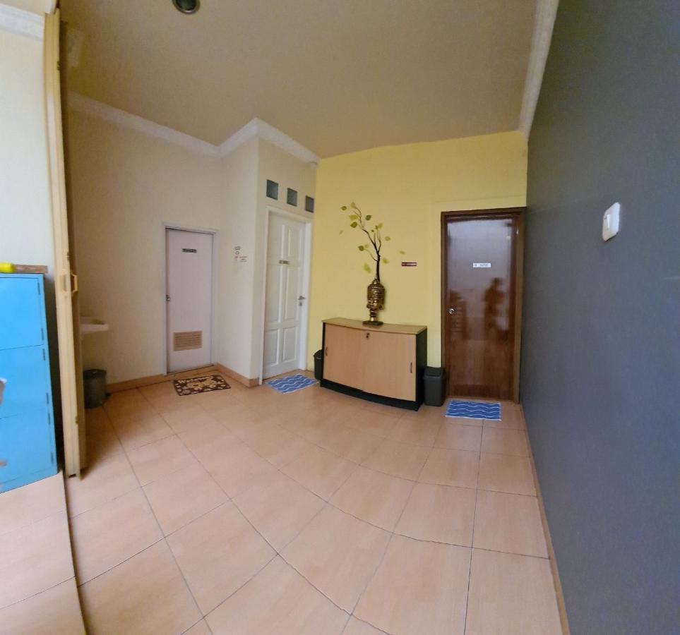Traveller Home Τάνγκερανγκ Εξωτερικό φωτογραφία