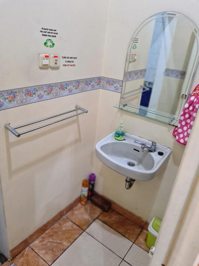Traveller Home Τάνγκερανγκ Εξωτερικό φωτογραφία